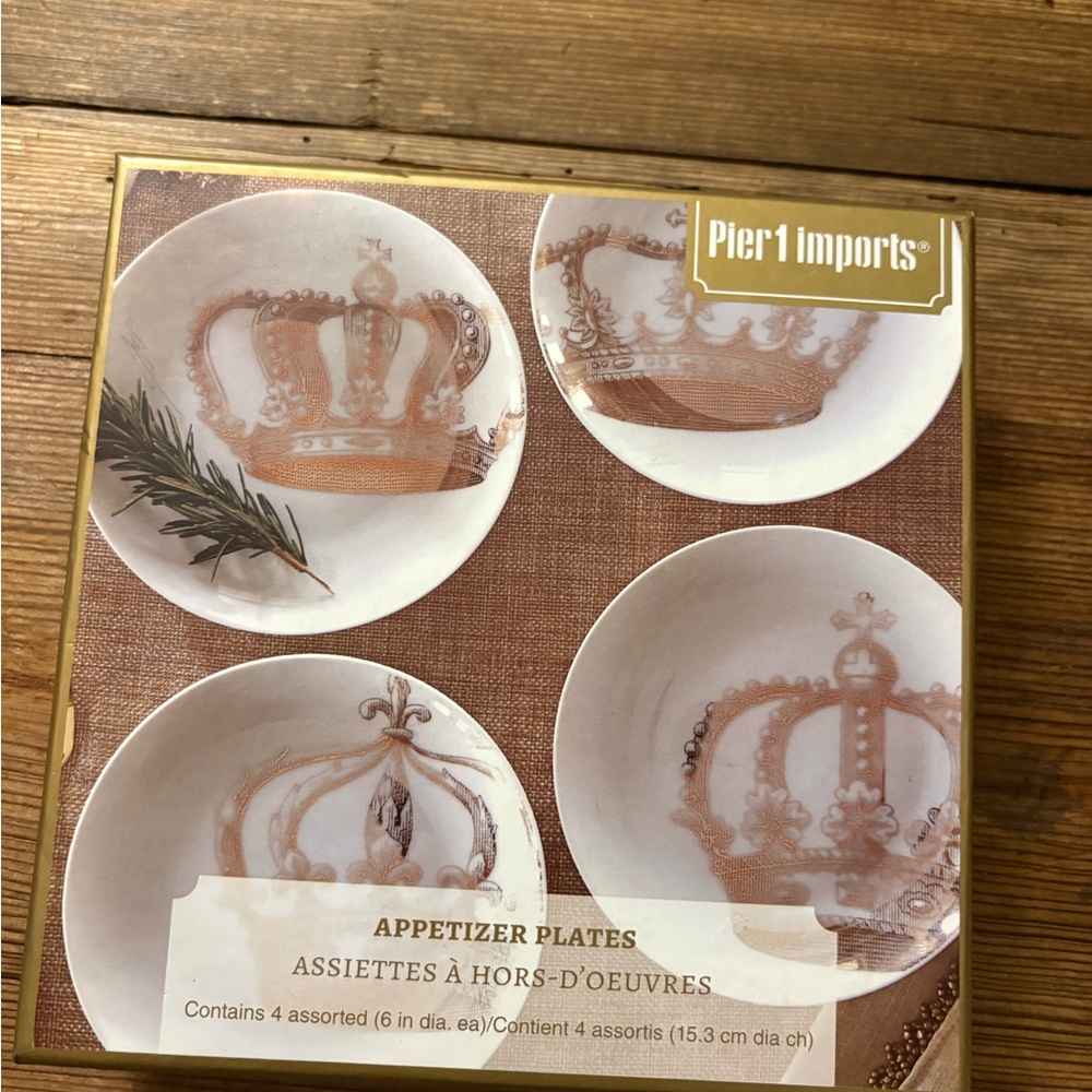 Set of 4 Pier 1 Imports Gold Crown Appetizer Plates